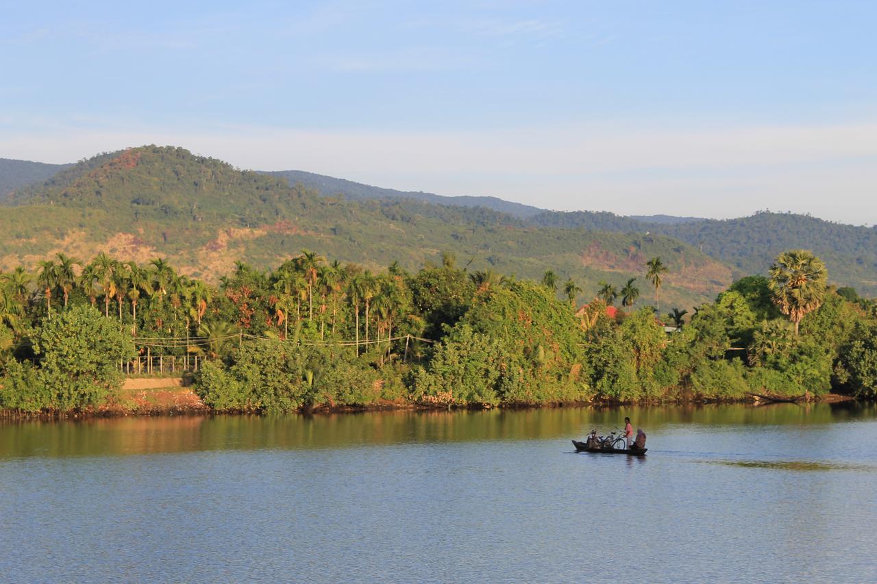 Eden Eco Village Kampot Exterior foto