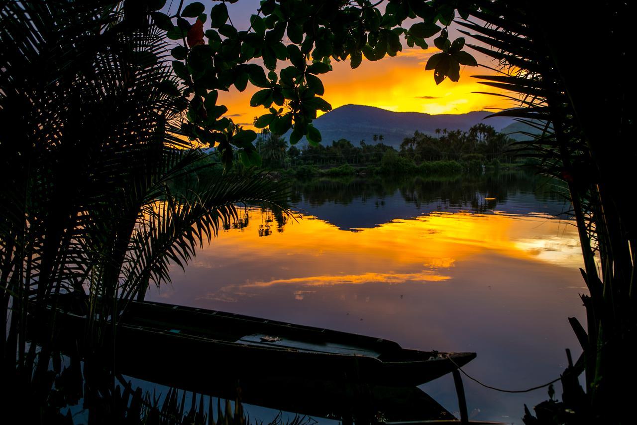 Eden Eco Village Kampot Exterior foto